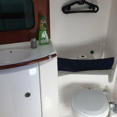 P2 Experience Unique Au Port De Ботель
